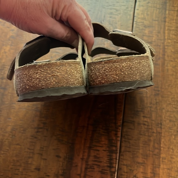 Classic Birks. Size 38 - Picture 3 of 7